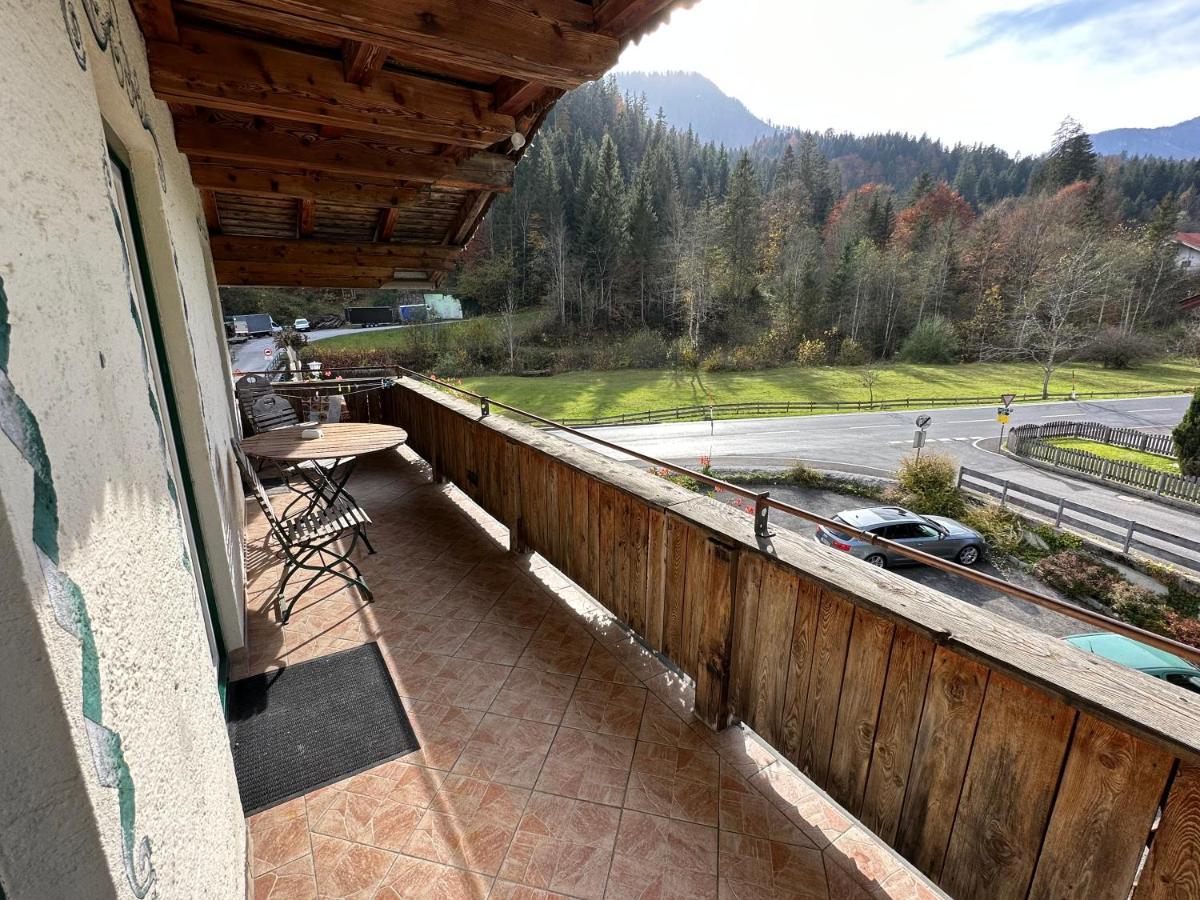 Alpenlodge, Ferienwohnung 12 Тирзее Екстериор снимка